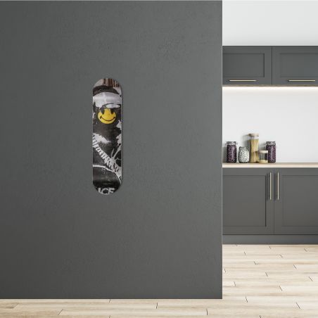 Skate Board pour décoration murale, Smiley Cop Art urbain Skate Board pour décoration murale, Smiley Cop Art urbain