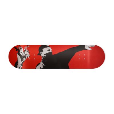 Skate Board décoration murale, Flower Thrower Rouge inspired by Banksy