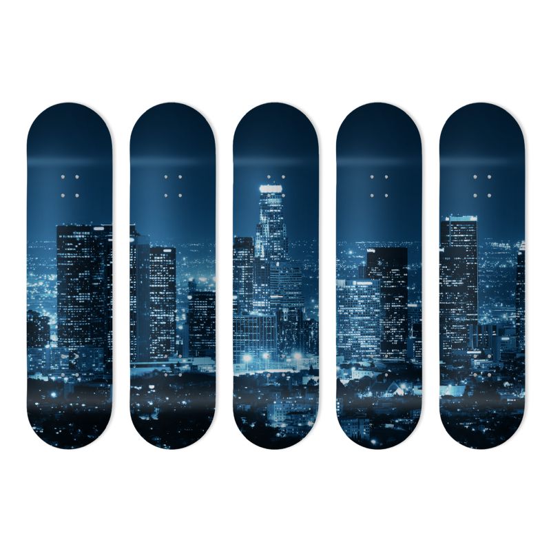 Skate Board original, décoration murale, une ville la nuit Skate Board original, décoration murale, une ville la nuit