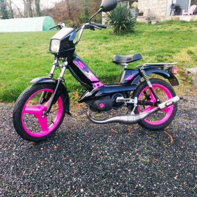 Kit Autocollants Rétro Peugeot 103 SP - 16 Stickers Reproduction D'époque (noir Et Jaune) - Pour Customisation Mobylette, Résistants Aux UV Et Lavages